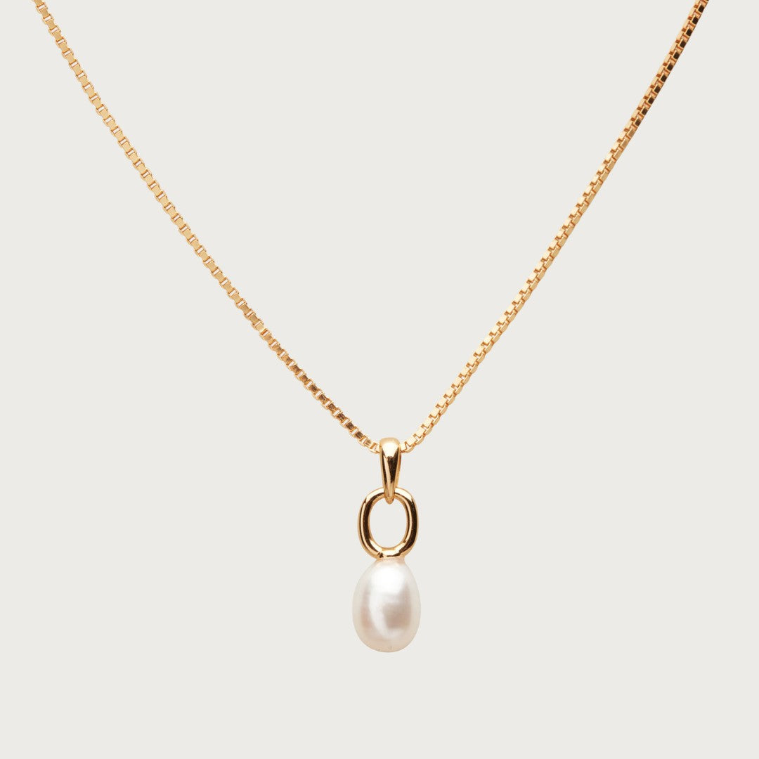 Coastal necklace