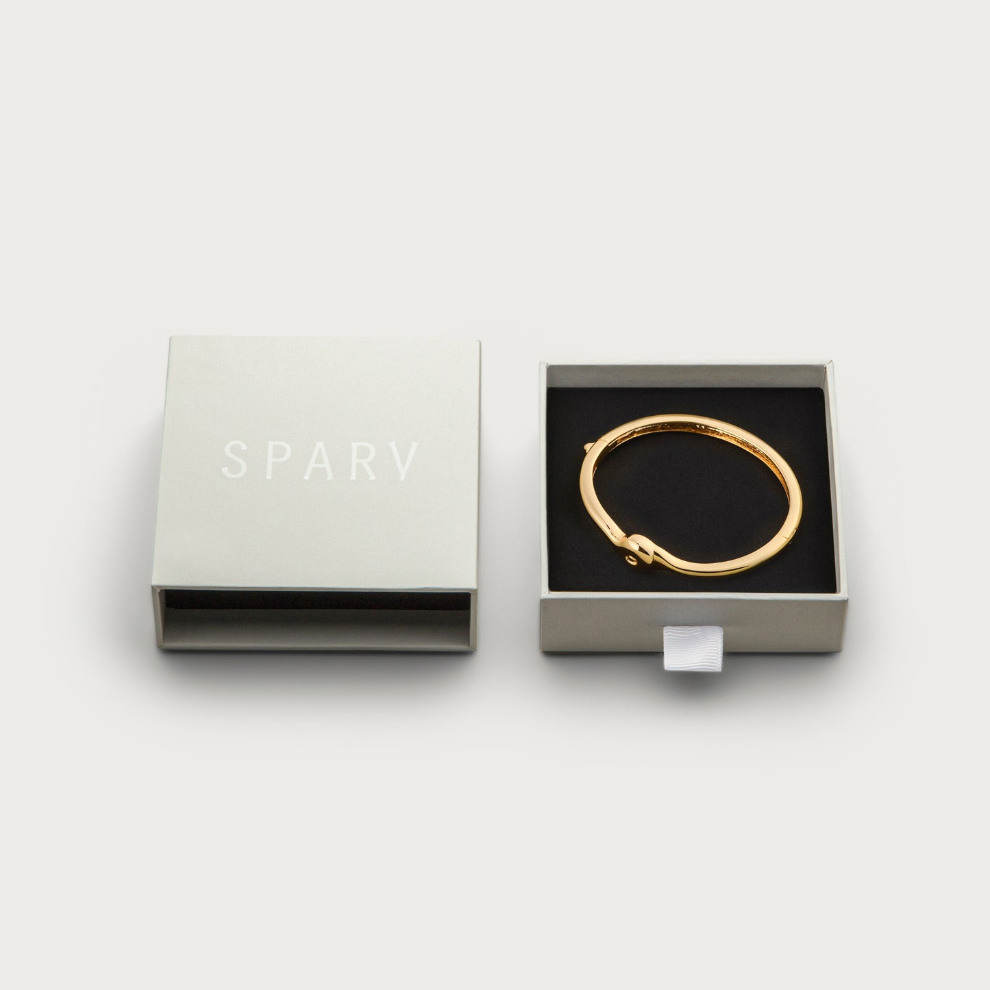 On Repeat bracelet