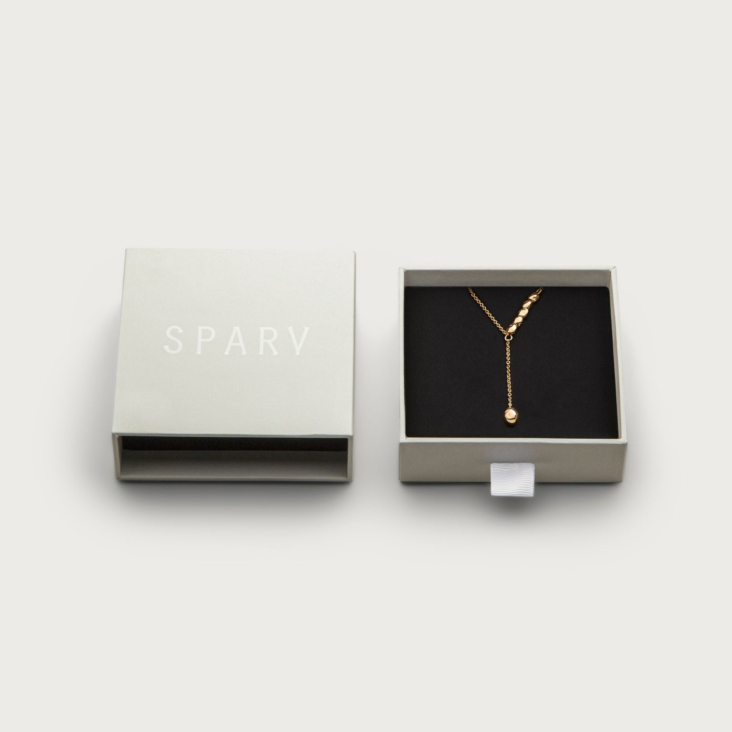 Staple necklace