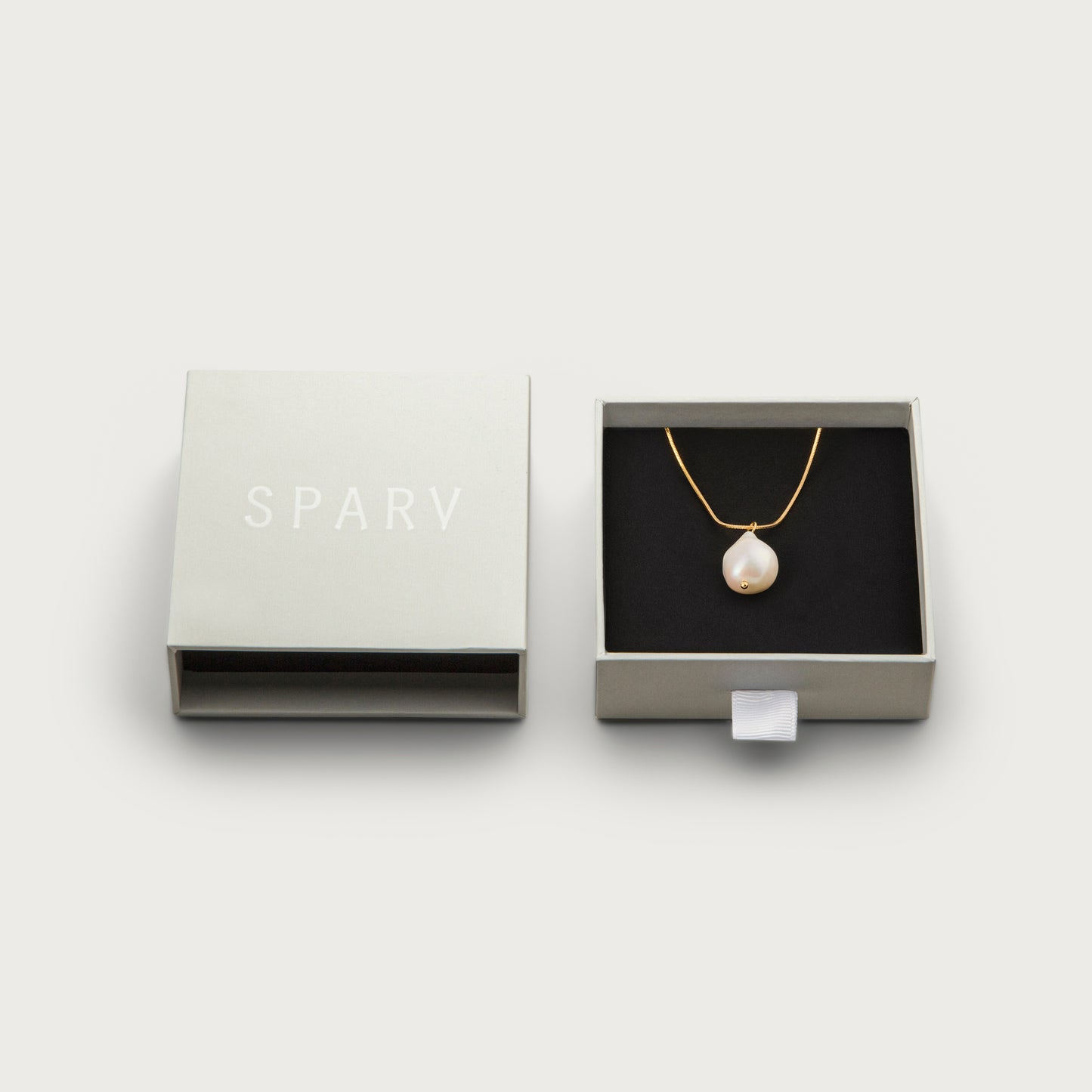 The One necklace