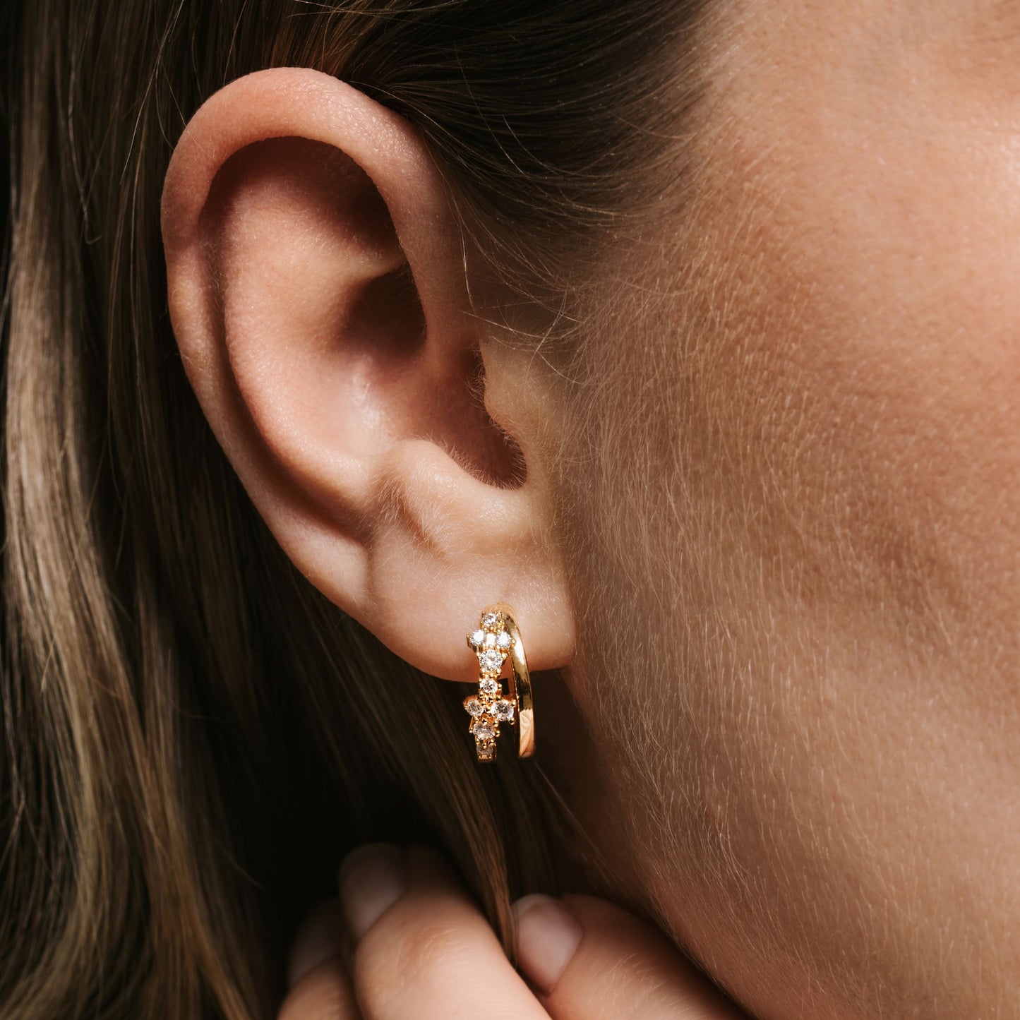 Whisper hoops earrings