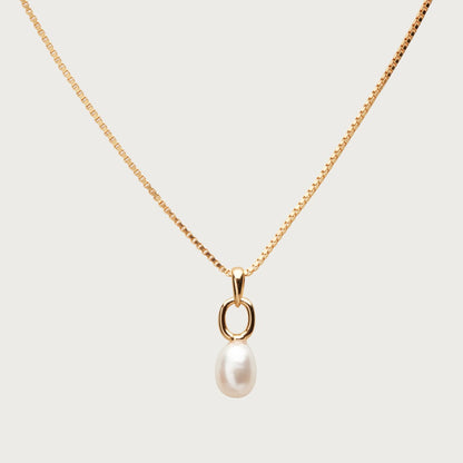 Coastal necklace