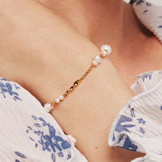 Cream bracelet