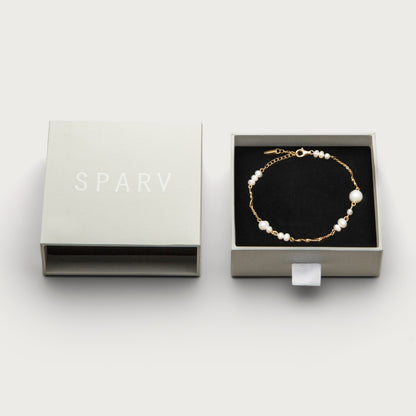 Cream bracelet
