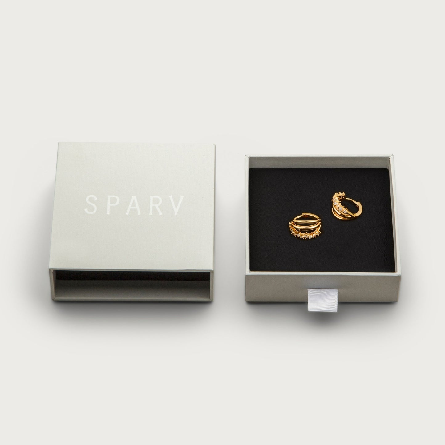 Heavenly Stay earrings