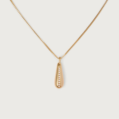 Noir necklace